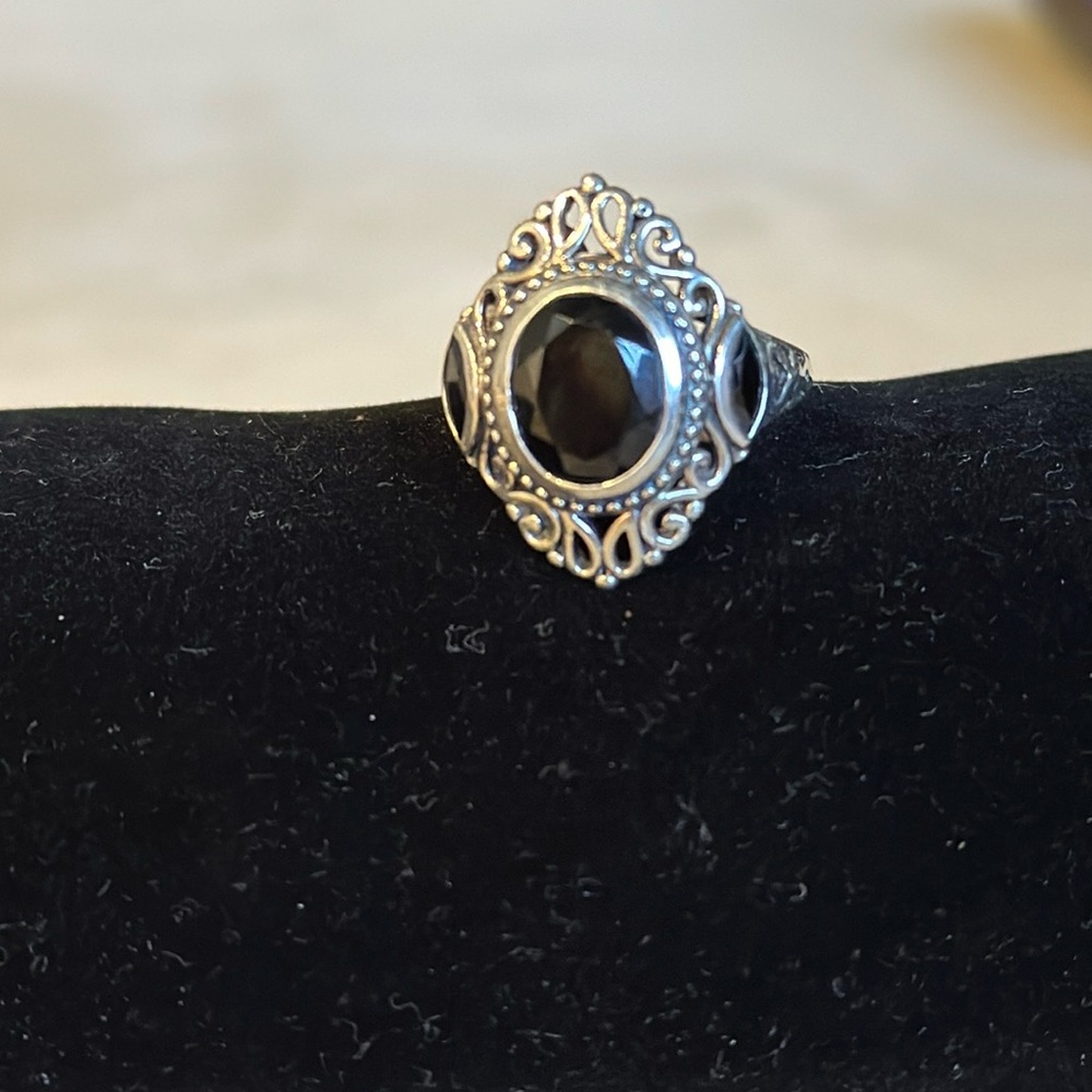 Thai Black Spinel 3 Stone Ring in Sterling Silver (Size 7.0) 4.50 ctw